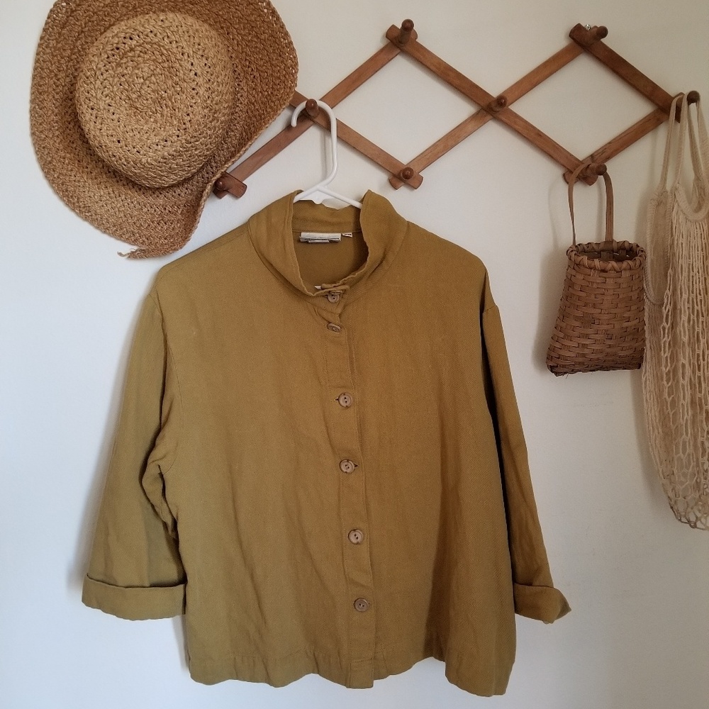 Tan/mustard linen "chore coat" w/ wood buttons